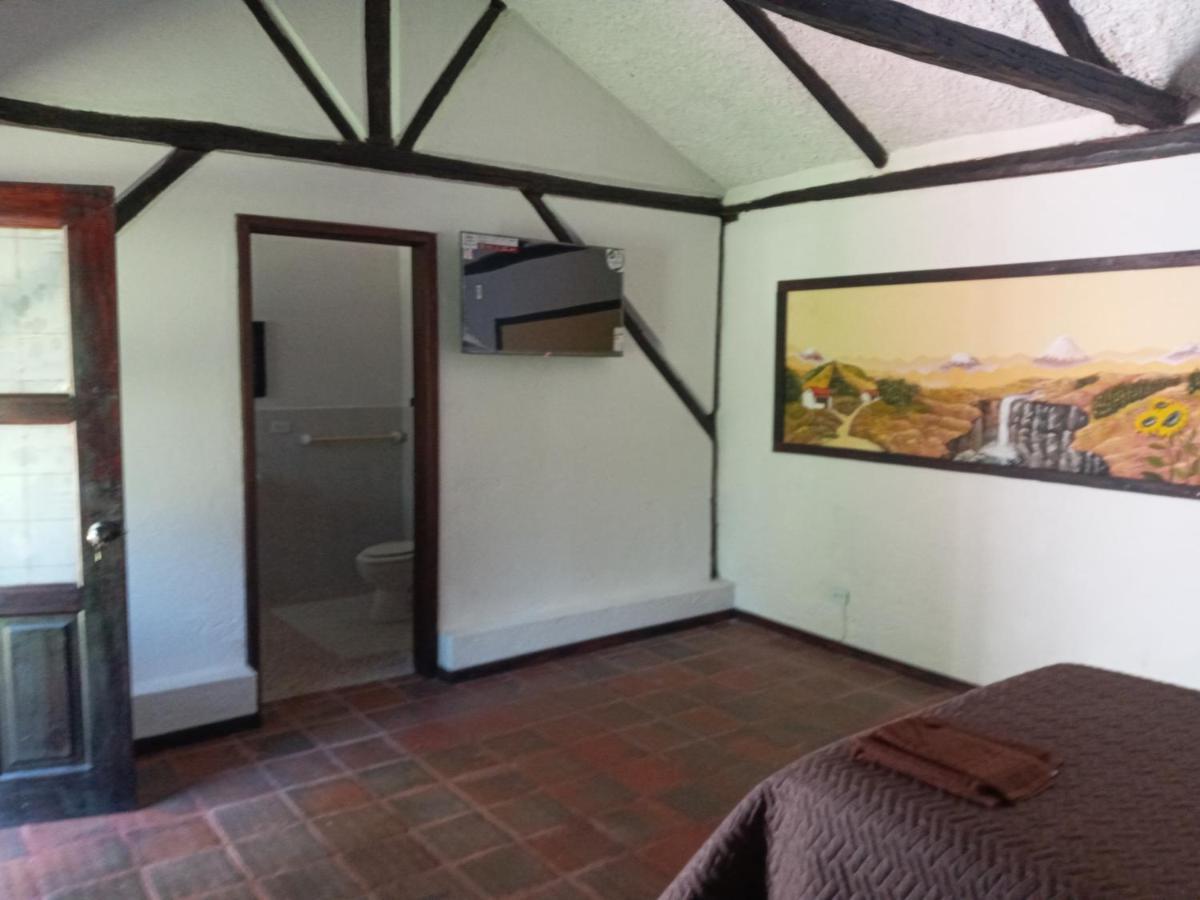Quinta Los Eucaliptos Villa Quito Eksteriør bilde